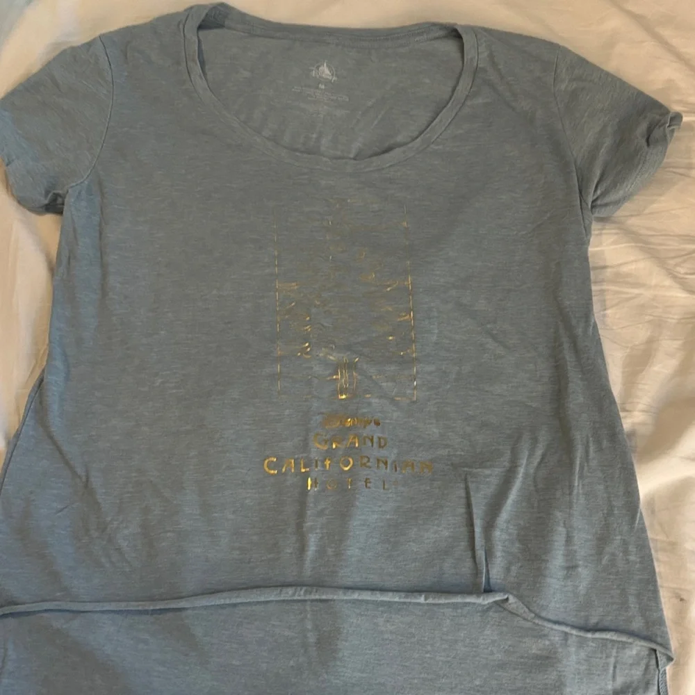 Disney Grand Californian Hotel Tee Shirt - Picture 1 of 3